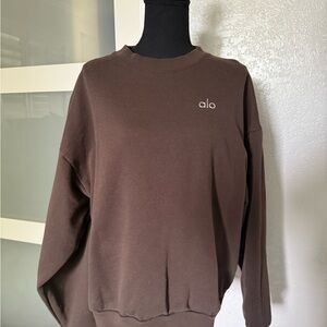 ALO Yoga Women’s Brown Sweater and Pants Set